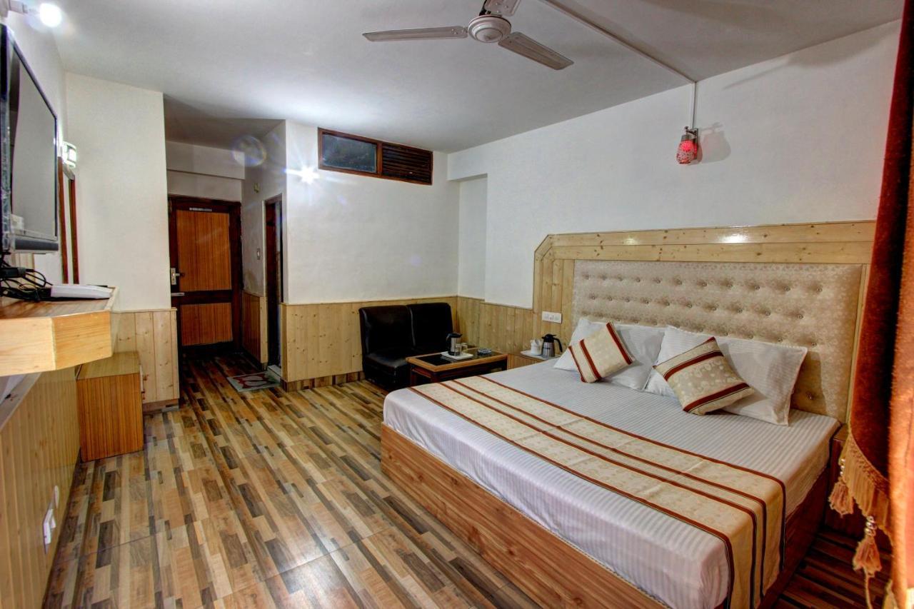 Hotel Highway Inn Manāli Exterior foto