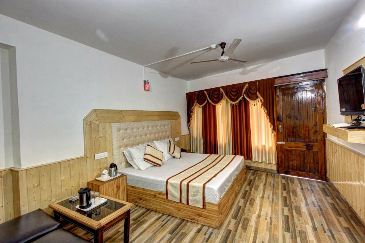 Hotel Highway Inn Manāli Exterior foto